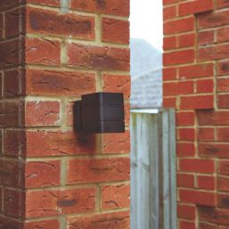 Brackenheath iSpot Deco Indoor & Outdoor LED Up & Down Wall Light Black 6W 750lm