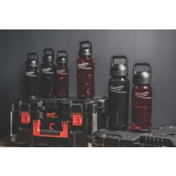 Milwaukee PACKOUT Plastic Bottle With Chug Lid 1420ml Black