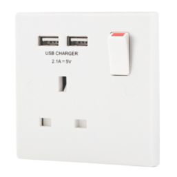 British General 900 Series 13A 1-Gang SP Switched Socket + 2.1A 10.5W 2-Outlet Type A USB Charger White
