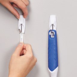 Command White Self-Adhesive Medium Wire Hooks 7 Pack