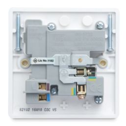 British General 800 Series 13A 1-Gang SP Switched Socket + 2.1A 10.5W 2-Outlet Type A USB Charger White