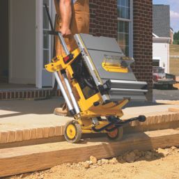 DeWalt DE7400-XJ Heavy Duty Rolling Saw Workstation