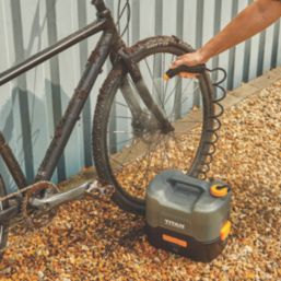 Titan TTG1232PRW 7bar 12V 1 x 2Ah Li-Ion   Cordless Pressure Washer
