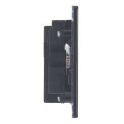 Varilight  13AX 2-Gang Unswitched Socket + 2.1A 10.5W 2-Outlet Type A USB Charger Jet Black with Black Inserts