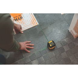 Stanley Cross90 STHT77592-1 Green Self-Levelling Cross-Line Laser