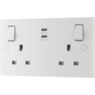 British General 900 Series 13A 2-Gang SP Switched Socket + 3.25A 65W 2-Outlet Type C USB Charger White