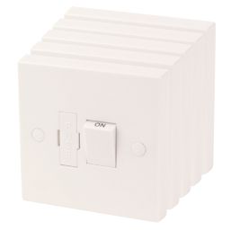 Essentials  13A Switched Fused Spur  White  5 Pack