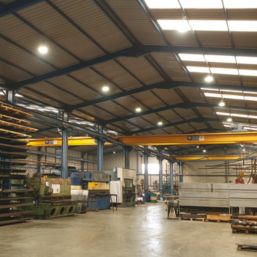 Robus Sonic Slim LED Highbay Black 100W 12,130lm