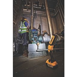 DEWALT DCL050-XJ 18V Li-Ion XR Cordless LED Work Light - Bare