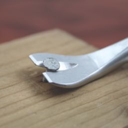 Faithfull Tack Lifter 220mm