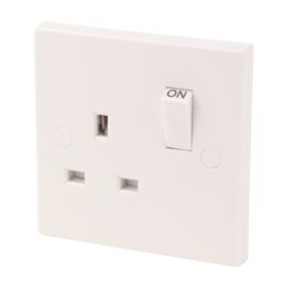 Essentials  13A 1-Gang DP Switched Plug Socket White