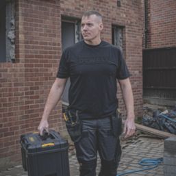 DEWALT  Short Sleeve 3D T-Shirt Black Large 42-44" Chest