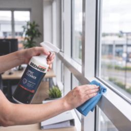 Brenner   uPVC Cleaner 1Ltr