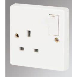 Crabtree Capital 13A 1-Gang SP Switched Plug Socket White