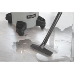 Titan TTB774VAC 1300W 16Ltr  Wet & Dry Vacuum 220-240V