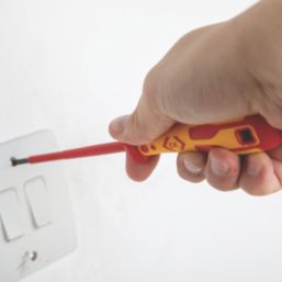 C.K Dextro  VDE Screwdriver Slotted 4.0mm x 100mm