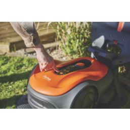Flymo 18V 2.1Ah Li-Ion Wireless Charging Brushless Cordless 16cm Ultralife 600 Robotic Mower