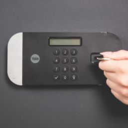 Yale YLEM/200/EG1  PIN Code Laptop Safe 24.8Ltr