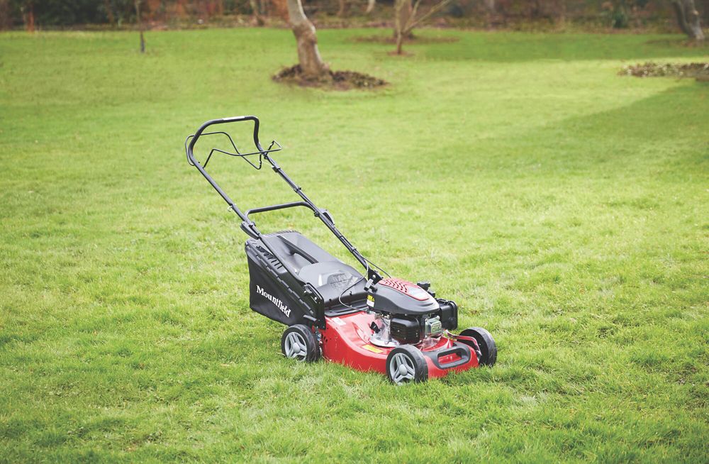 Mountfield Petrol Rotary Lawn Mowers Mountfield SP185 46cm 139cc  Self-Propelled Rotary Petrol Lawn Mower