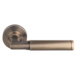 Carlisle Brass Belas Door Handle Pair Antique Brass