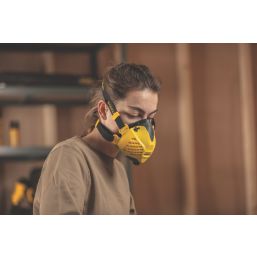 Stanley Small Medium Reusable Dust Mask P3R Screwfix