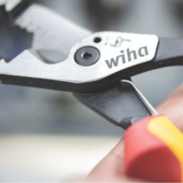 Wiha  VDE Combination Pliers 9" (225mm)