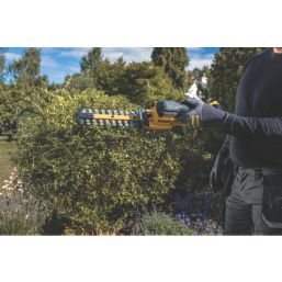 DEWALT  DCMHT520N-XJ 20cm 18V Li-Ion XR Brushless Cordless Compact Hedge Trimmer - Bare
