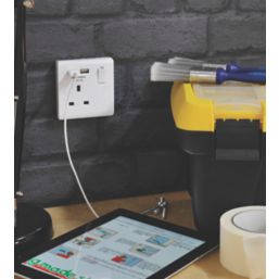 LAP  13A 1-Gang SP Switched Socket + 2.1A 10.5W 2-Outlet Type A USB Charger White