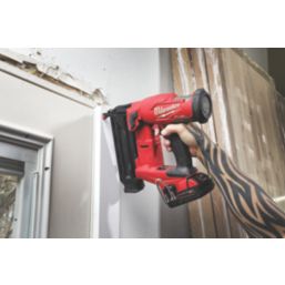 Milwaukee 18g deals finish nailer