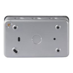 Essentials  13A 2-Gang 2-Pole Switched Metal Clad Socket + 3.1A 15.5W 2-Outlet Type A & C USB Charger with White Inserts