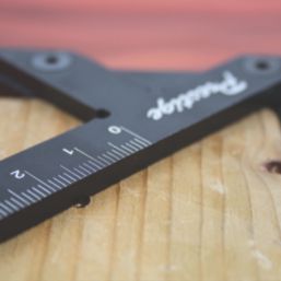 Faithfull Centre Square Finder 90mm