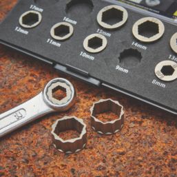 C.K Damaged Nut Rescue Set 10 Pieces