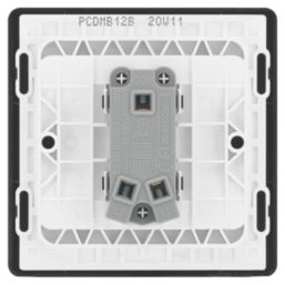 British General Evolve 20 A  16AX 1-Gang 2-Way Light Switch  Matt Black with Black Inserts