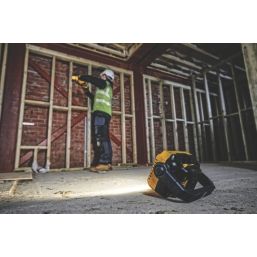 DEWALT DCL077-XJ 18V Li-Ion XR Cordless Work Light - Bare
