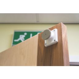 Agrippa Wireless Sound-Activated Fire Door Holder White