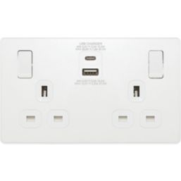 British General Evolve 13A 2-Gang SP Switched Socket + 3A 30W 2-Outlet Type A & C USB Charger Pearlescent White with White Inserts