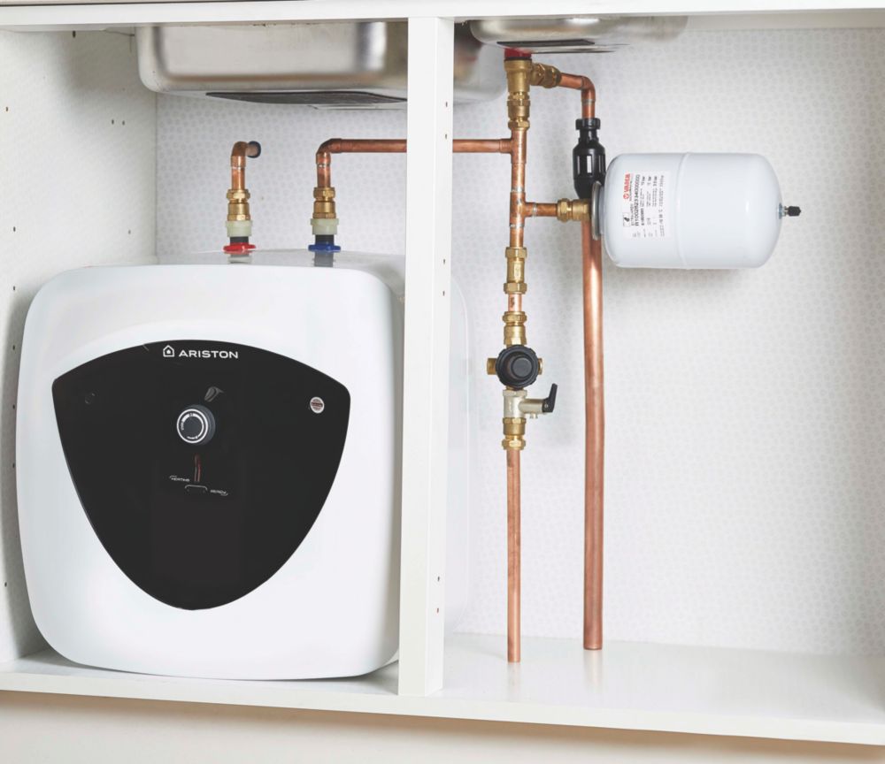 Ariston Undersink Water Heater 2kW 15Ltr - Screwfix
