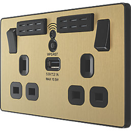 British General Evolve 13A 2-Gang SP Switched Wi-Fi Extender Socket + 2.1A 10.5W 1-Outlet Type A USB Charger Satin Brass with Black Inserts