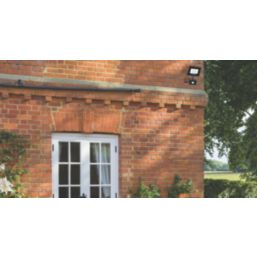 Sylvania SylFlood Outdoor LED Floodlight With PIR Sensor Black 10.5W 1000lm