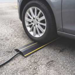 LAP  Trunking Cable Retainer 2m Black/Yellow