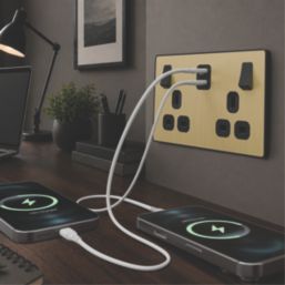 British General Evolve 13A 2-Gang SP Switched Socket + 3.25A 45W 2-Outlet Type C USB Charger Satin Brass with Black Inserts