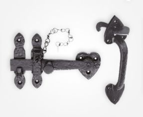 Carlisle Brass Outdoor Hardware