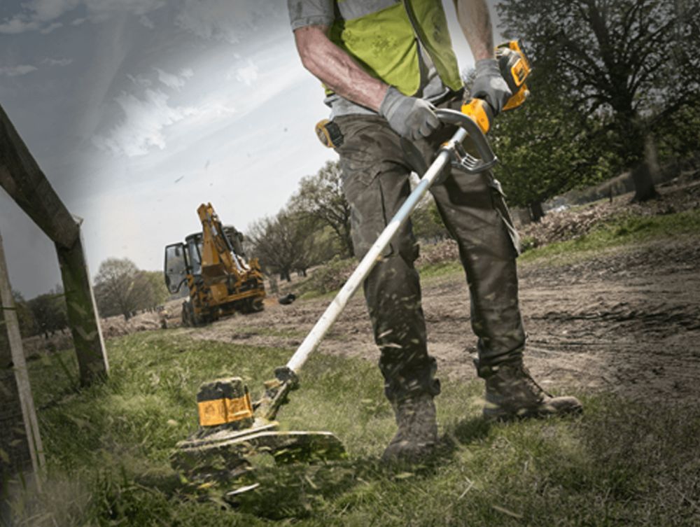 DeWalt Landscape Power