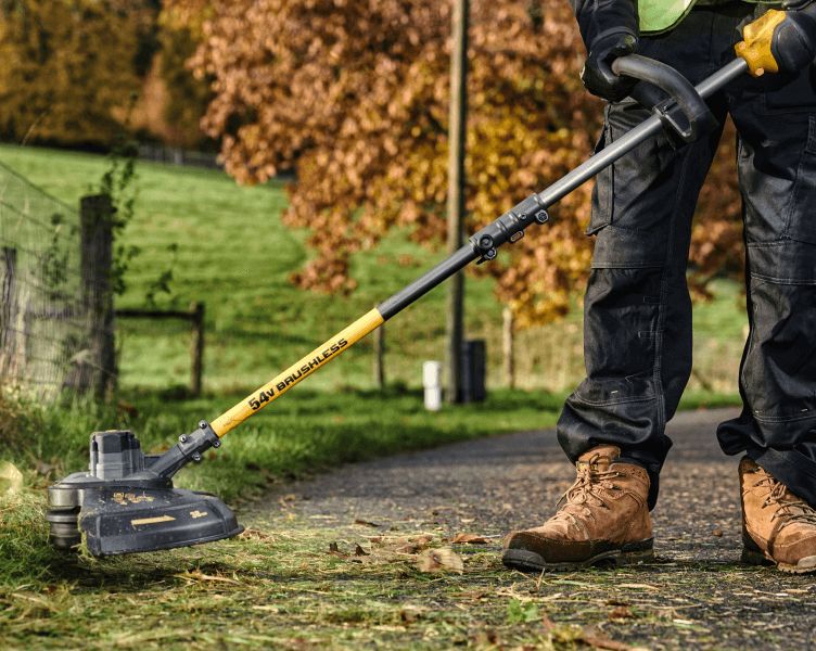 View All DEWALT FLEXVOLT Garden Trimmers