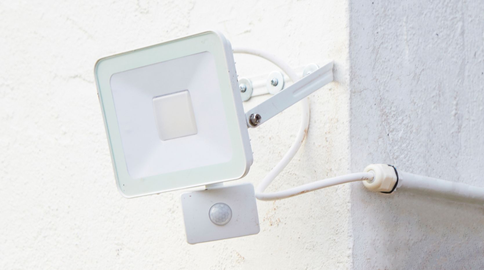 LAP Lighting Screwfix