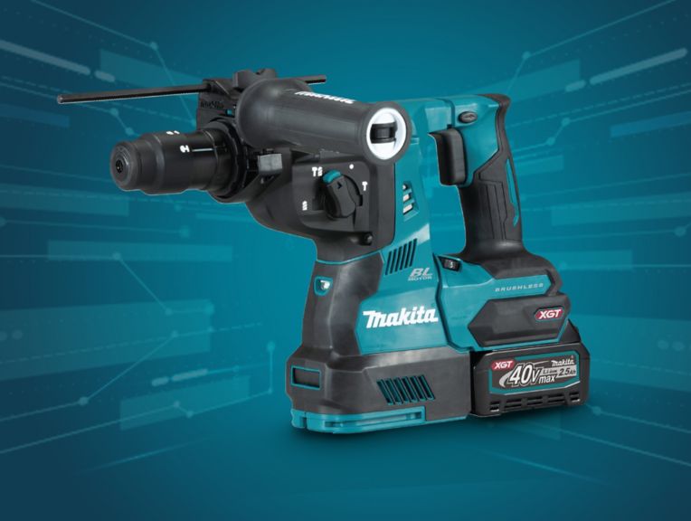 Makita 40V XGT Screwfix